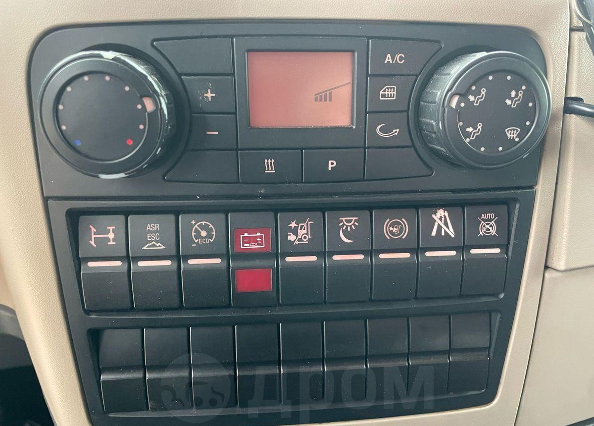 Тягач MAN TGX 18.460: фото 12