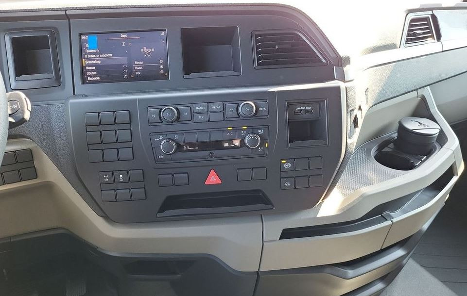 Новый Тягач MAN TGX 18.480 4x2 Euro 5: фото 13