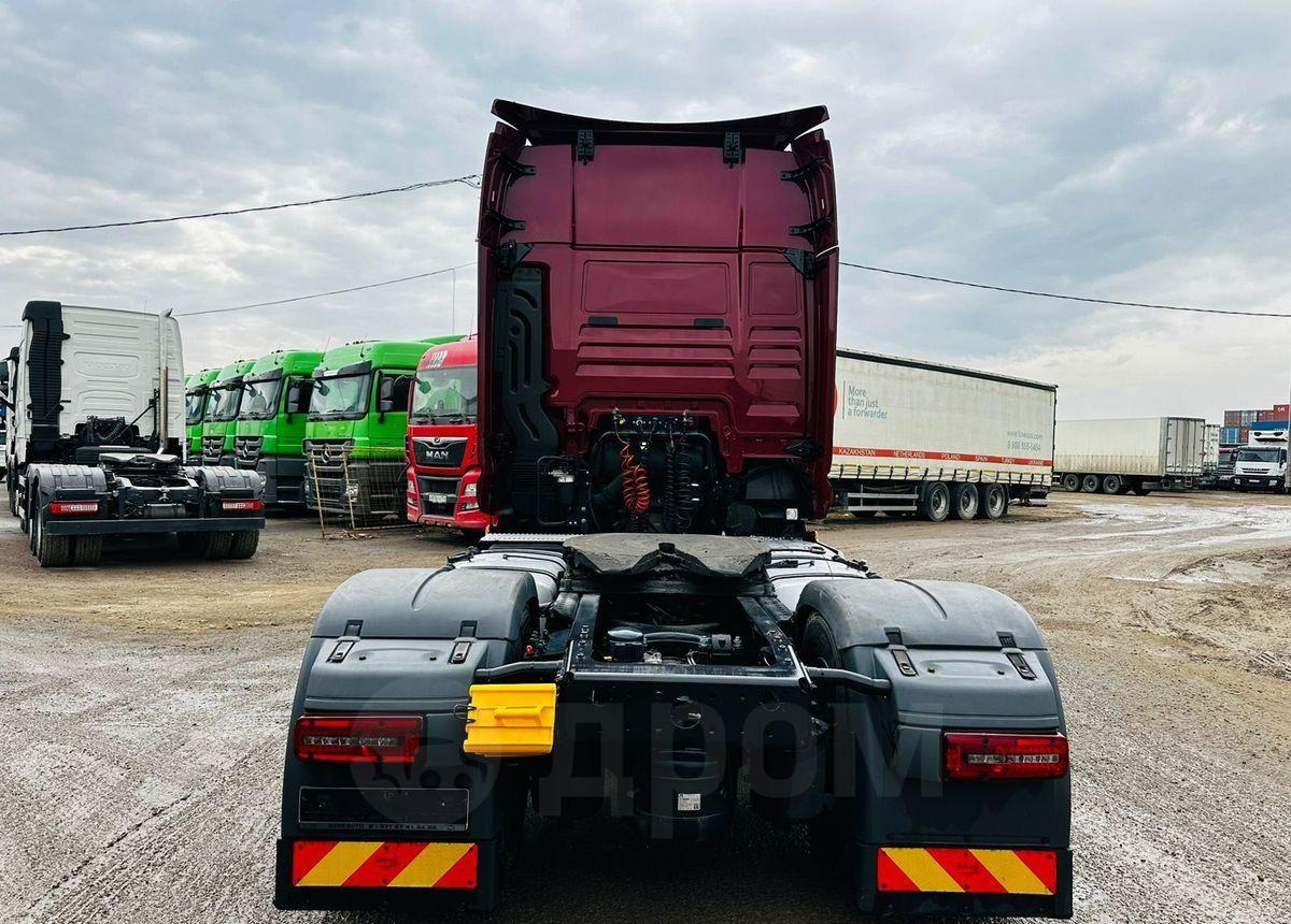 Тягач MAN TGX 18.510: фото 8 Тягач MAN TGX 18.510: фото 8