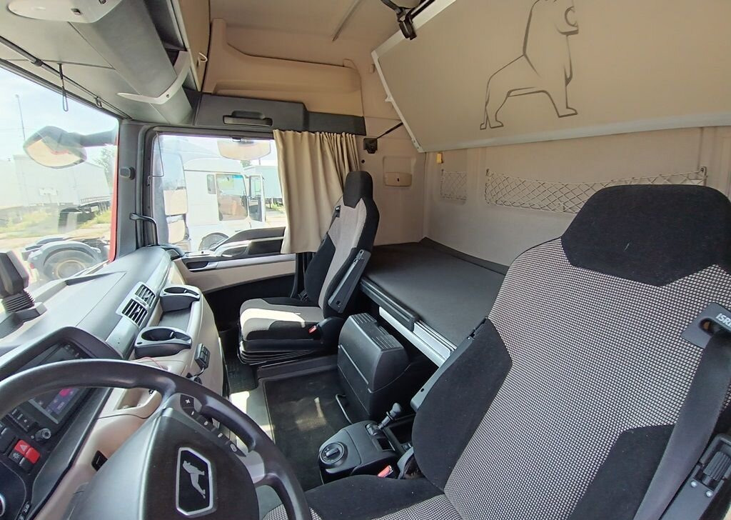 Тягач MAN TGX: фото 11