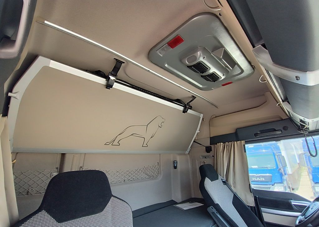 Тягач MAN TGX: фото 16