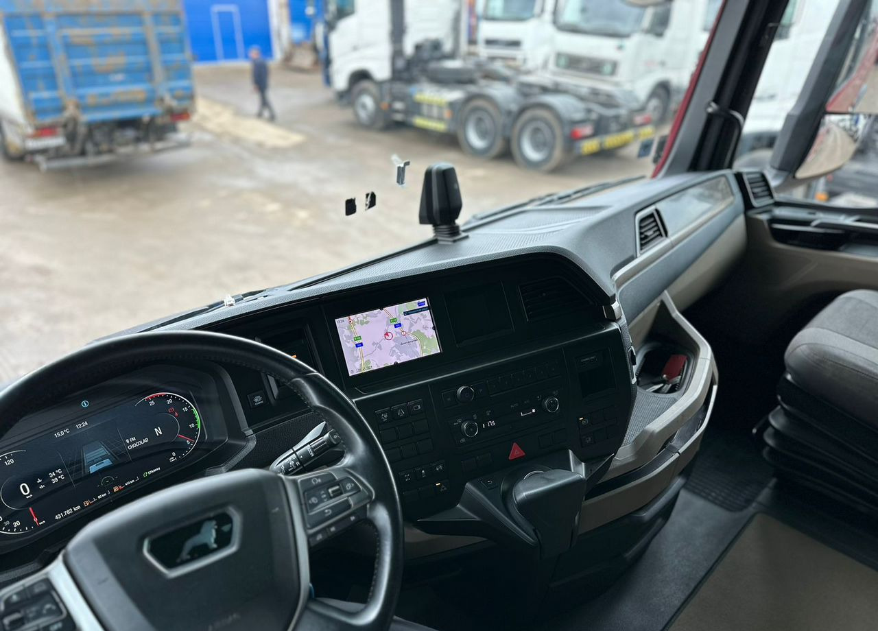 Тягач MAN TGX: фото 15