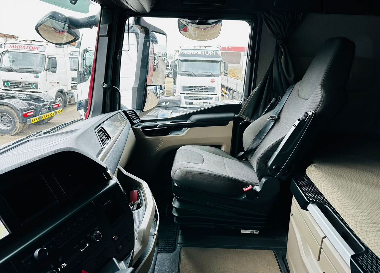 Тягач MAN TGX: фото 14