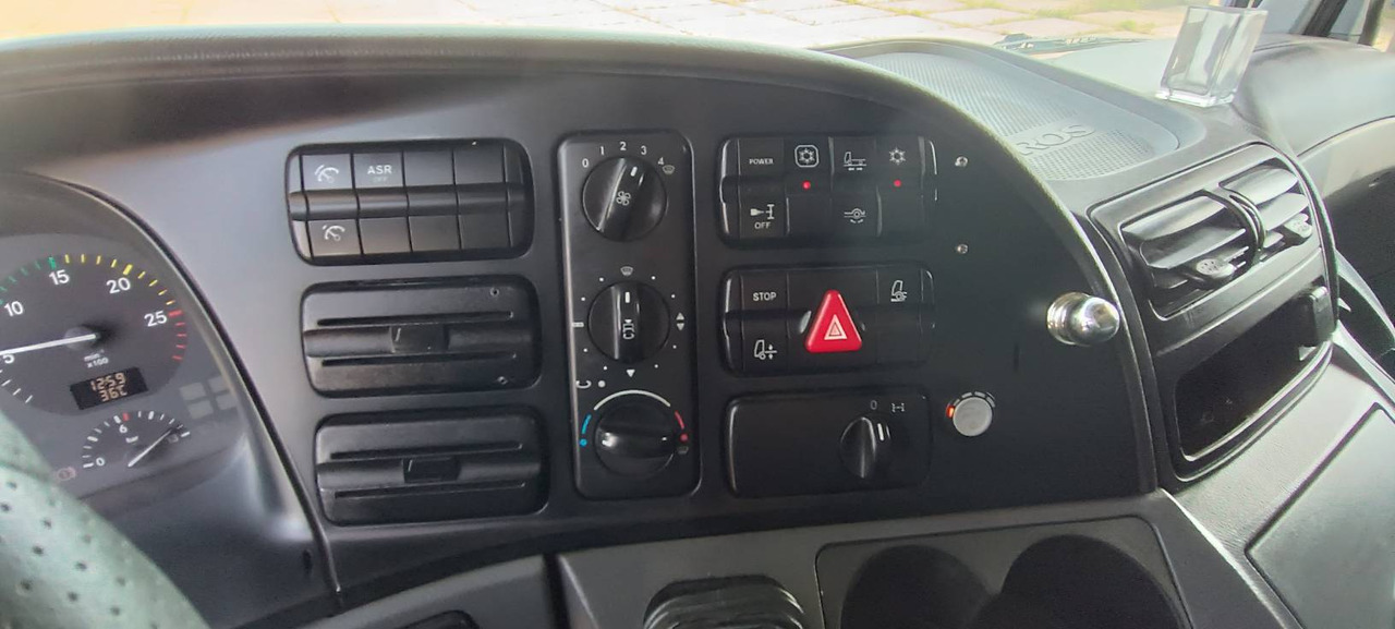 Тягач MERCEDES-BENZ АCТROS 1844 LS: фото 10