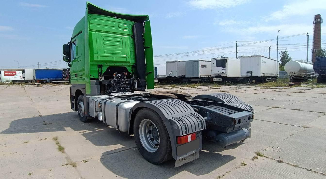 MERCEDES-BENZ АCТROS 1844 LS - Тягач: фото 4 MERCEDES-BENZ АCТROS 1844 LS - Тягач: фото 4