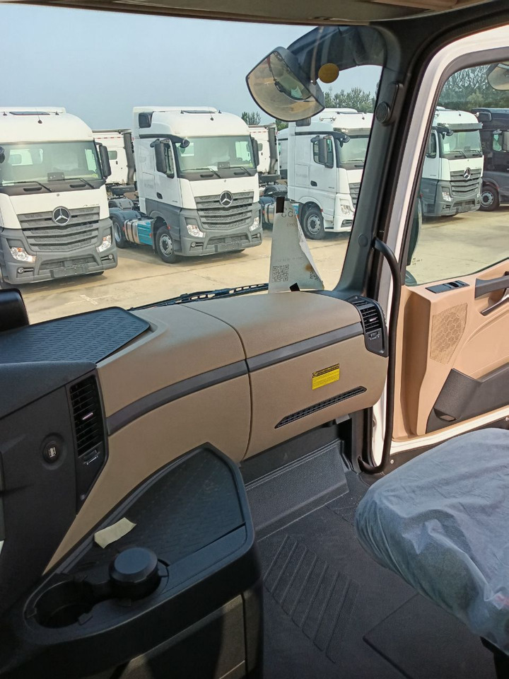 MERCEDES-BENZ ACTROS 2648 - Тягач: фото 5 MERCEDES-BENZ ACTROS 2648 - Тягач: фото 5