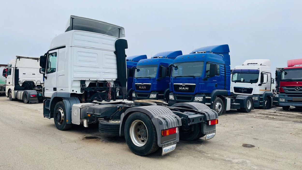 Тягач MERCEDES-BENZ Actros 1844 LS: фото 6