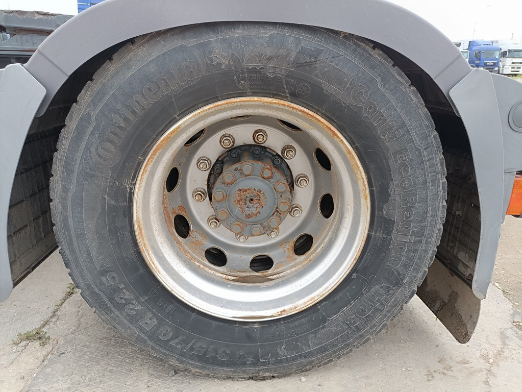 Тягач MERCEDES-BENZ Actros 1844 LS: фото 18 Тягач MERCEDES-BENZ Actros 1844 LS: фото 18