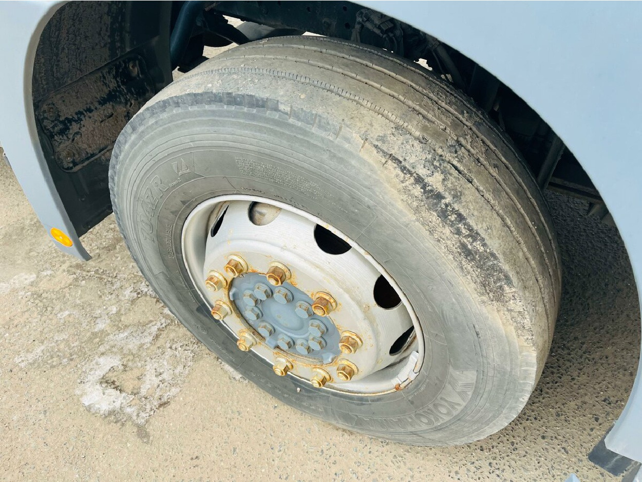 Тягач MERCEDES-BENZ Actros 1844 LS: фото 11