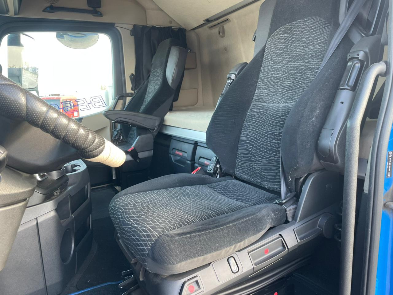 Тягач MERCEDES-BENZ Actros 1845 LS: фото 9
