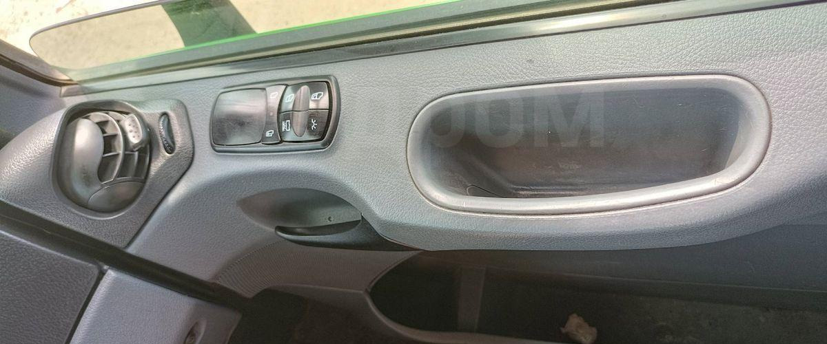 Тягач Mercedes-Benz Actros 1844: фото 17