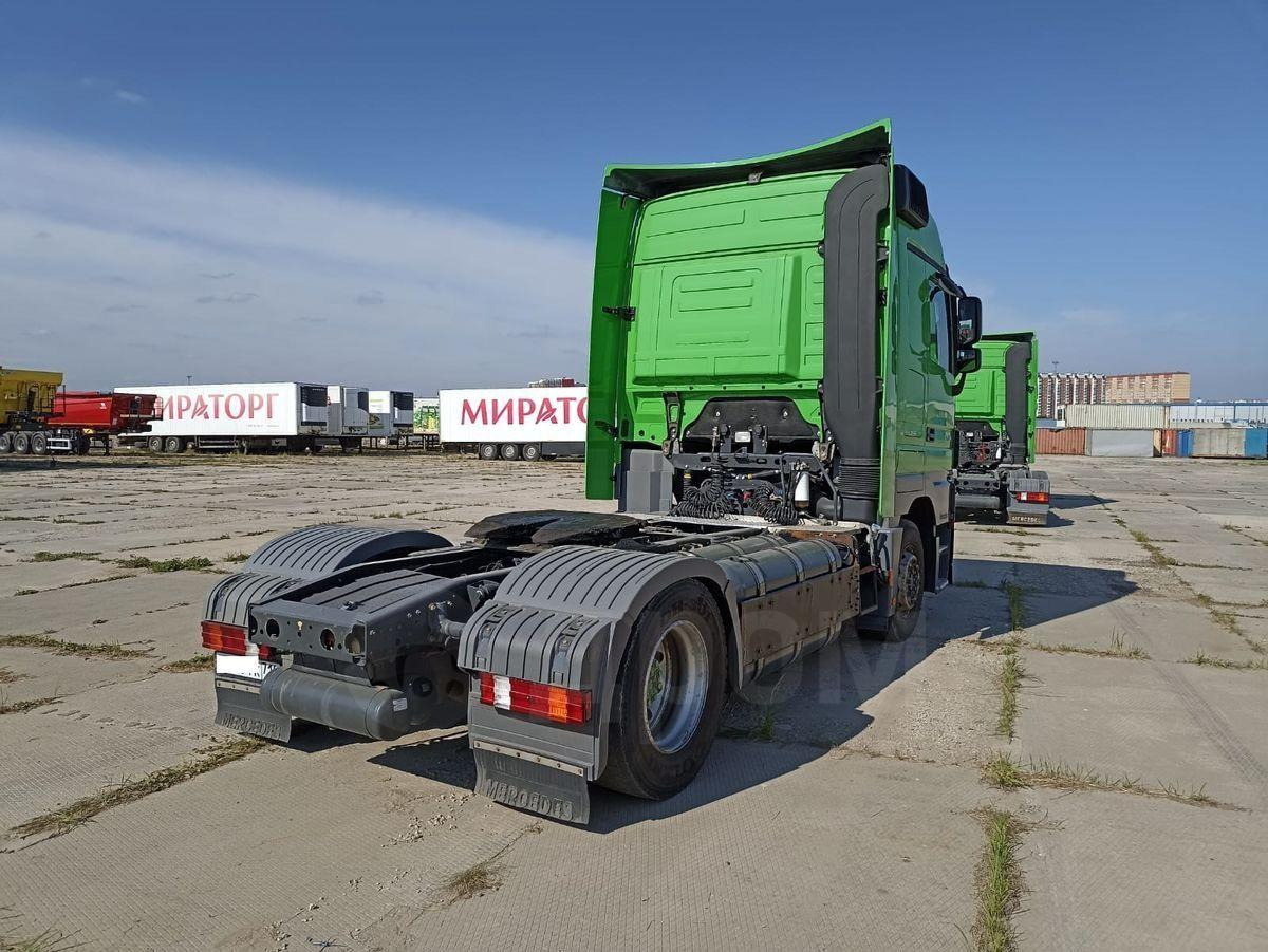 Тягач Mercedes-Benz Actros 1844: фото 6