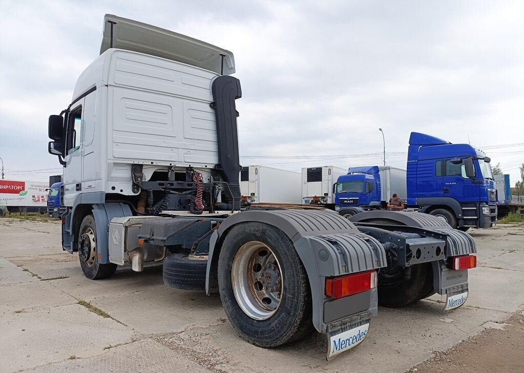 Mercedes-Benz Actros - Тягач: фото 5 Mercedes-Benz Actros - Тягач: фото 5