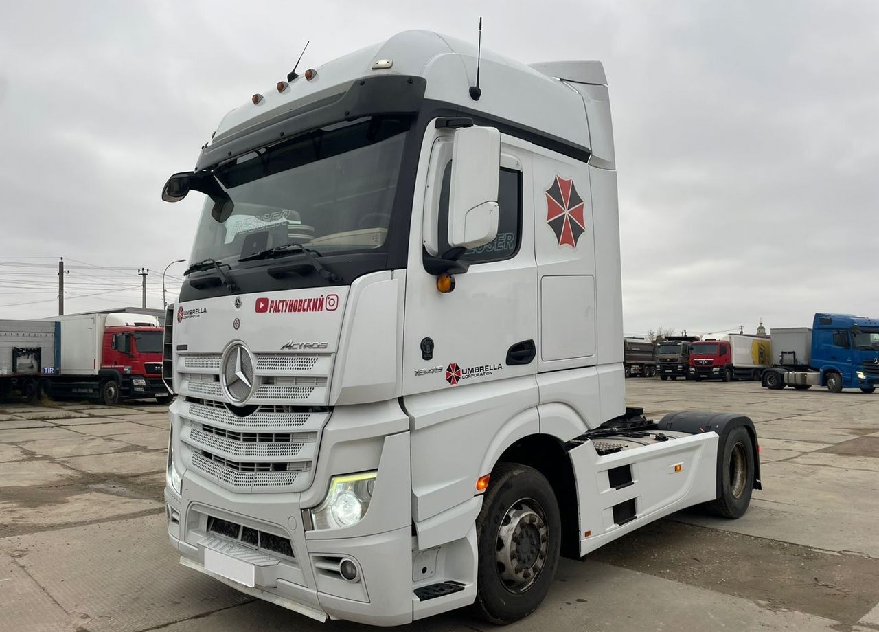 Mercedes-Benz Actros - Тягач: фото 3 Mercedes-Benz Actros - Тягач: фото 3