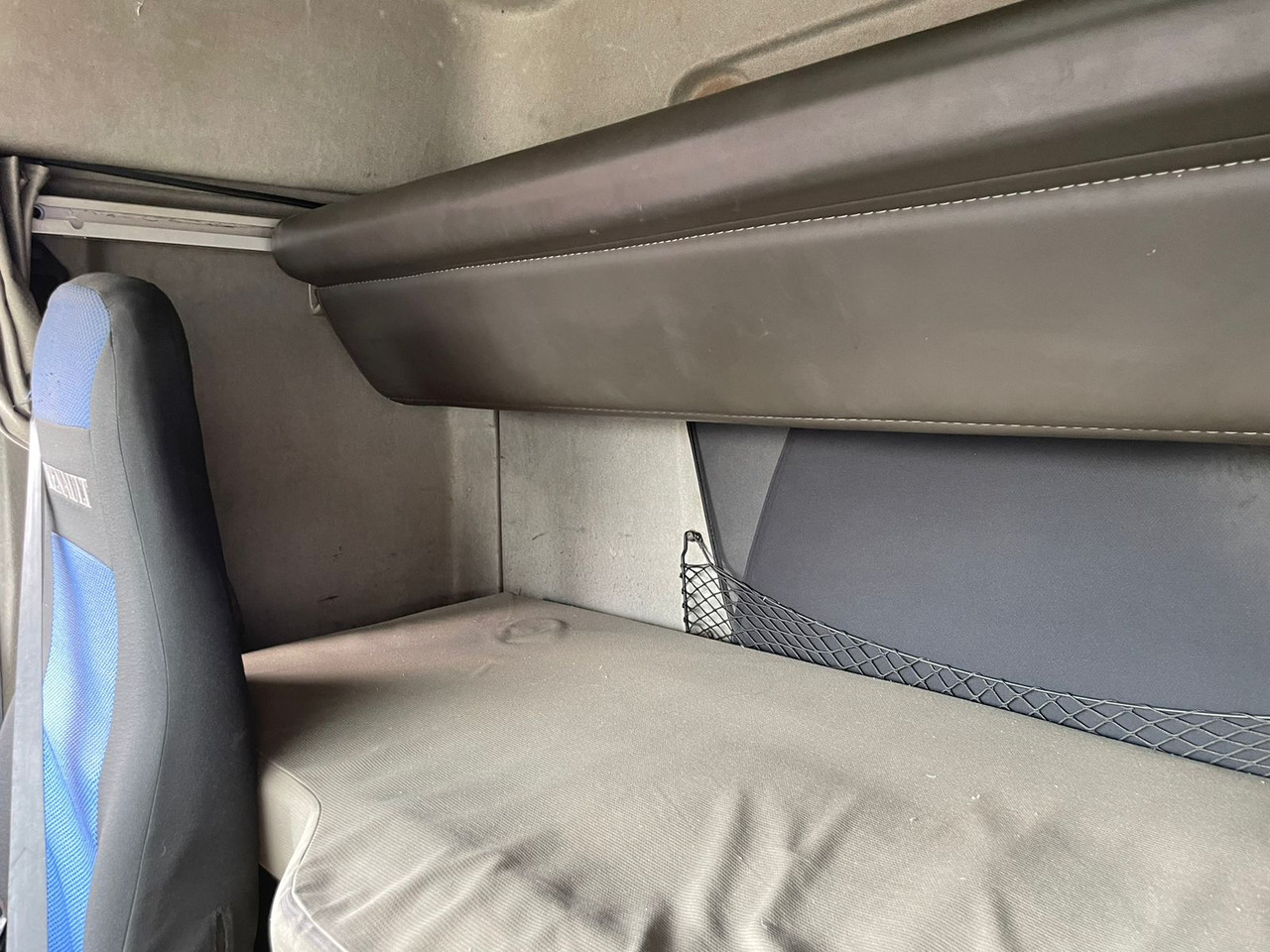 Тягач RENAULT Premium 380.19T: фото 10