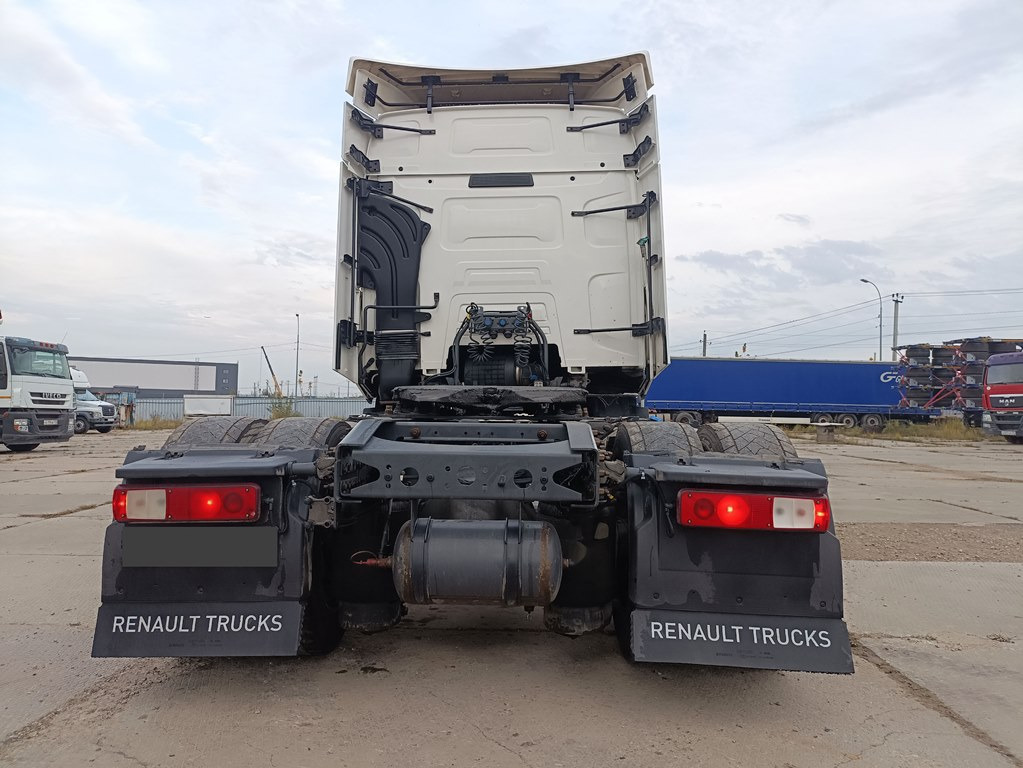 Тягач RENAULT T 4x2: фото 6 Тягач RENAULT T 4x2: фото 6