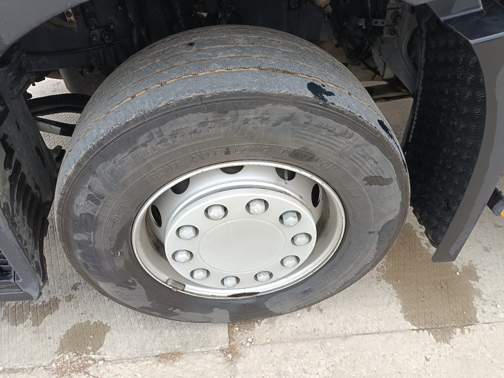 Тягач RENAULT T 4x2: фото 22 Тягач RENAULT T 4x2: фото 22