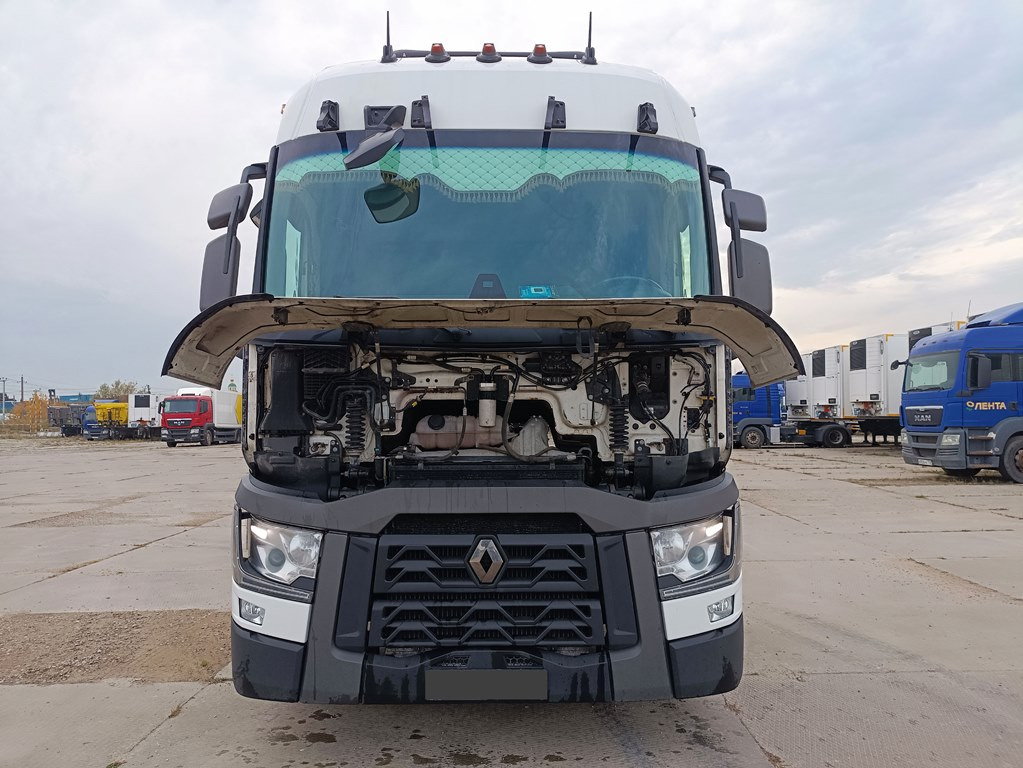 Тягач RENAULT T 4x2: фото 9 Тягач RENAULT T 4x2: фото 9