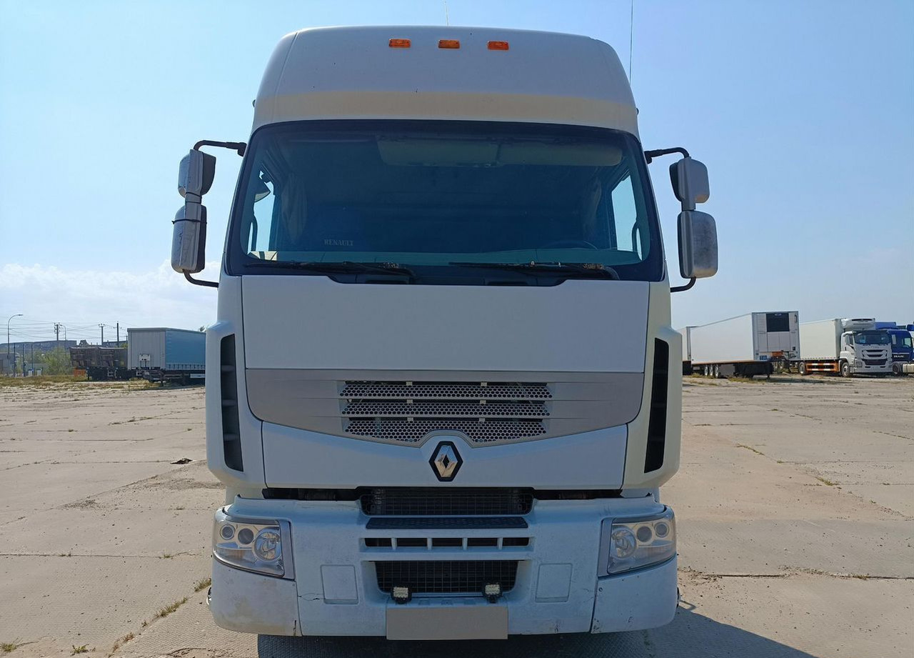 Renault Premium - Тягач: фото 2 Renault Premium - Тягач: фото 2