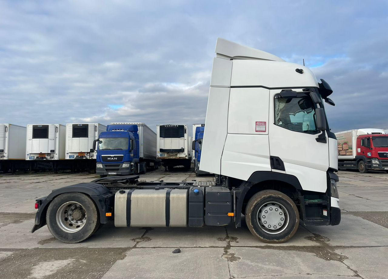 Renault T-Series - Тягач: фото 5 Renault T-Series - Тягач: фото 5