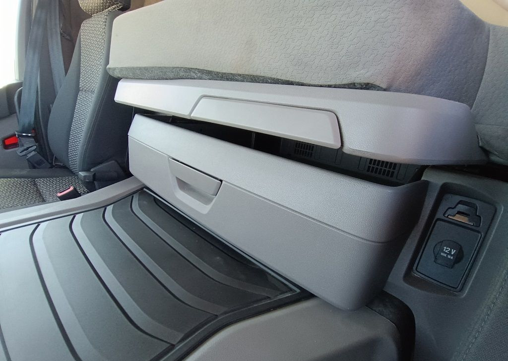 Тягач Scania P: фото 11