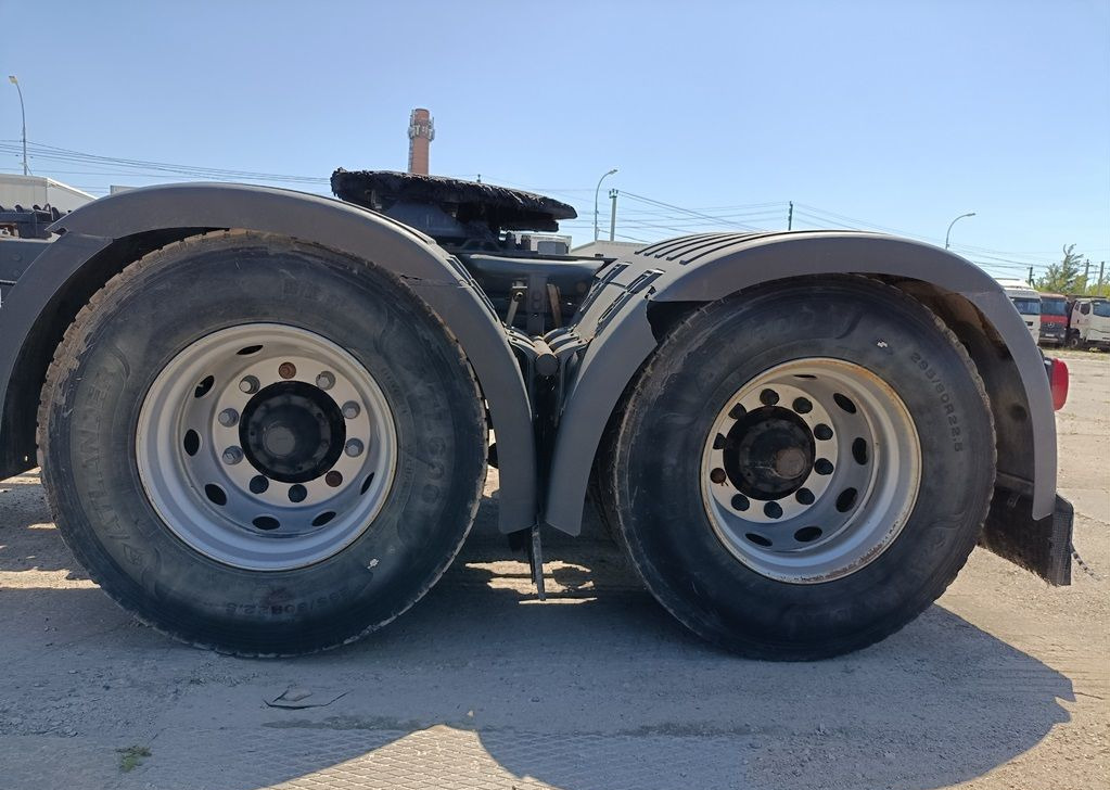 Тягач Scania P: фото 22