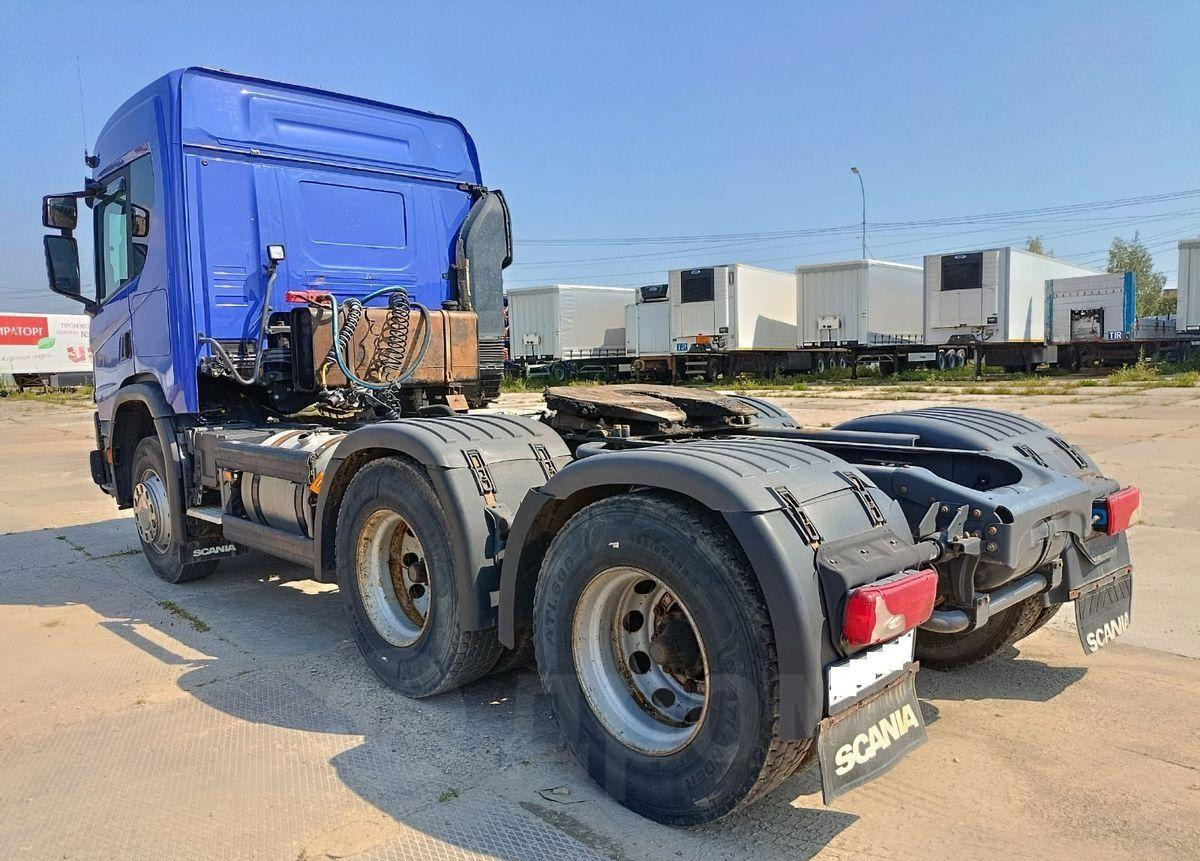 Тягач Scania P440: фото 7