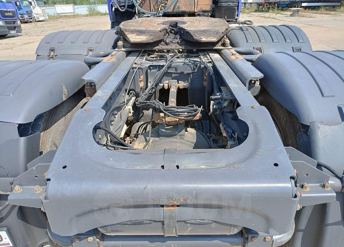 Тягач Scania P440: фото 10