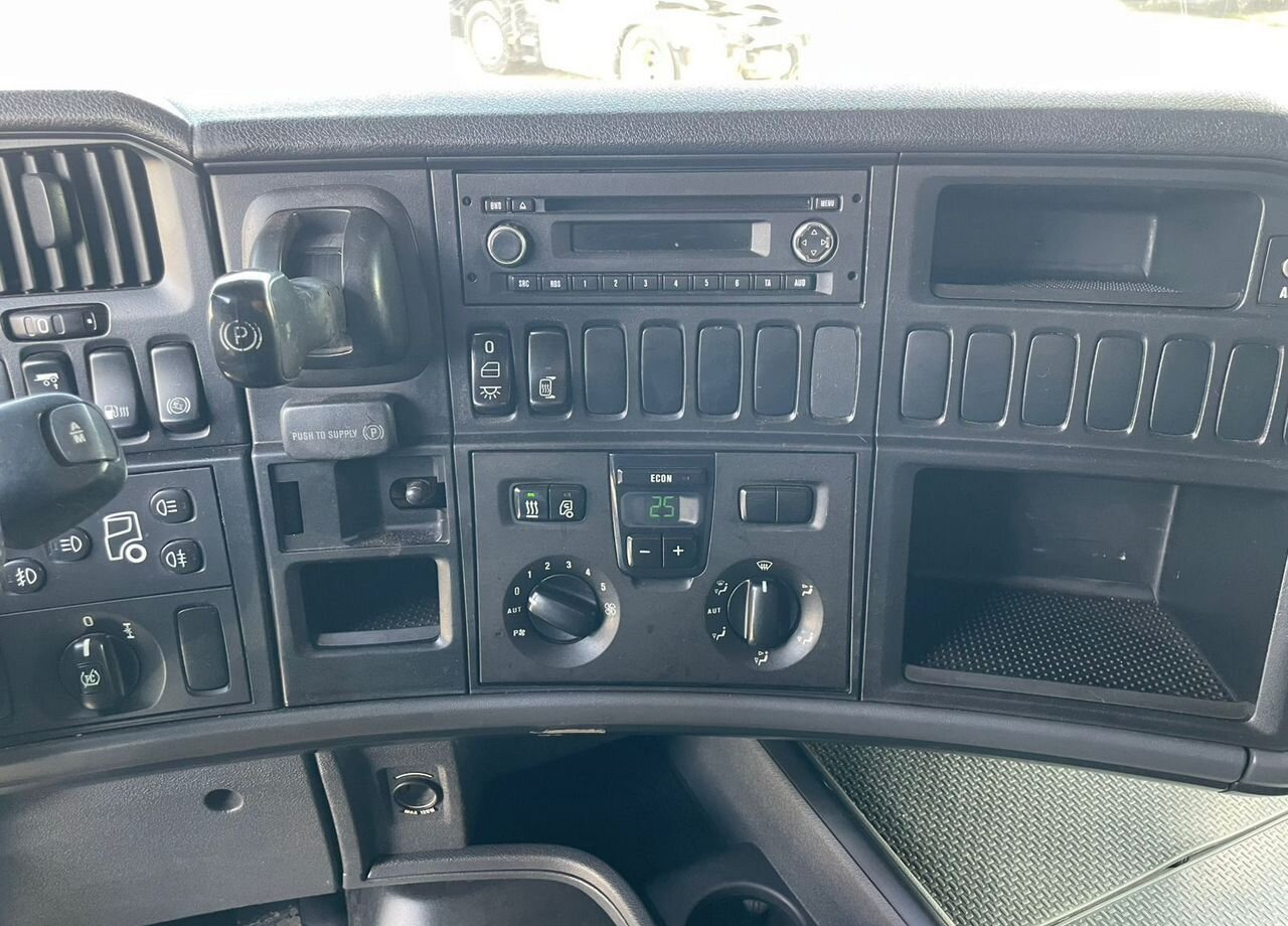 Тягач Scania R: фото 11 Тягач Scania R: фото 11