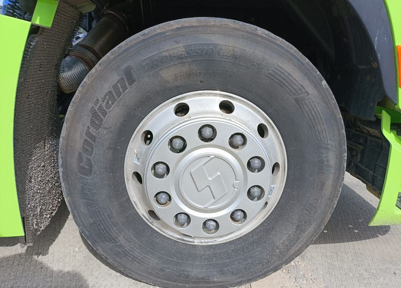 Тягач Shacman X6000: фото 18