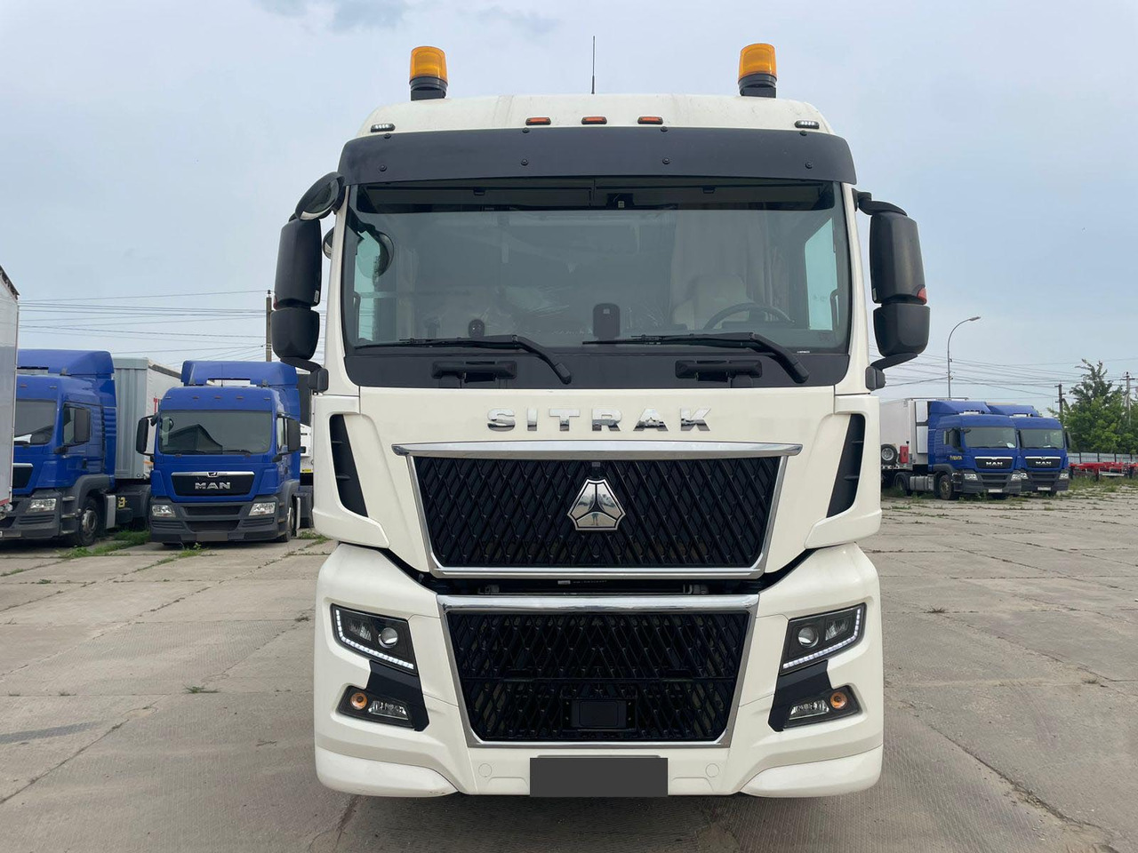 Sitrak C7H MAX - Тягач: фото 2 Sitrak C7H MAX - Тягач: фото 2