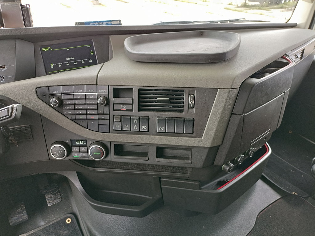 Тягач VOLVO FH-TRUCK 6x4: фото 10