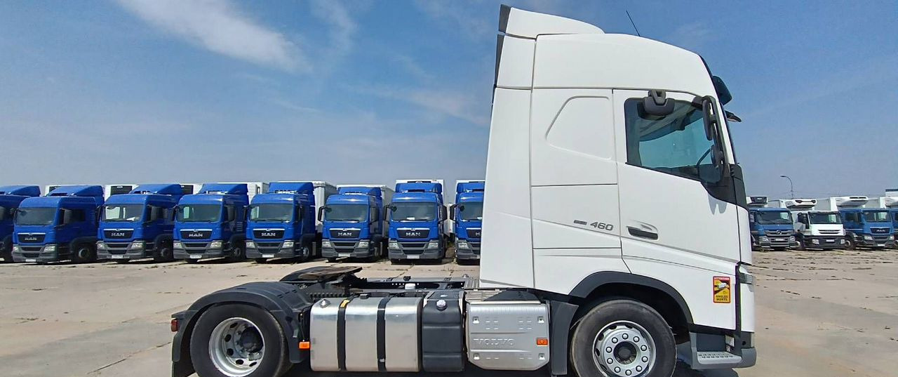 Тягач Volvo FH: фото 8