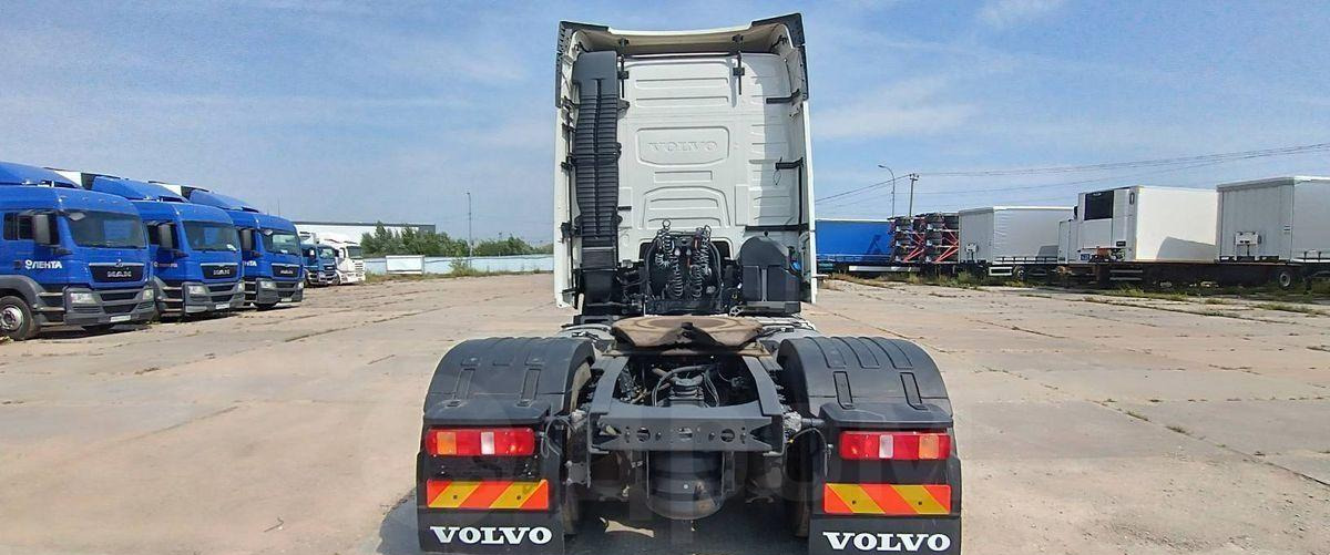 Тягач Volvo FH: фото 9