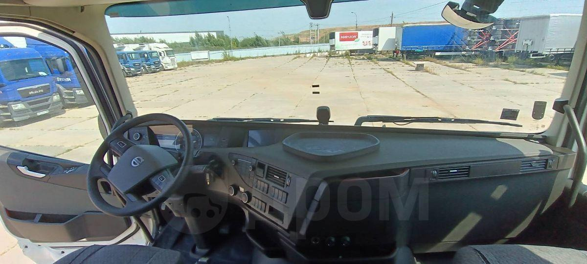 Тягач Volvo FH: фото 12