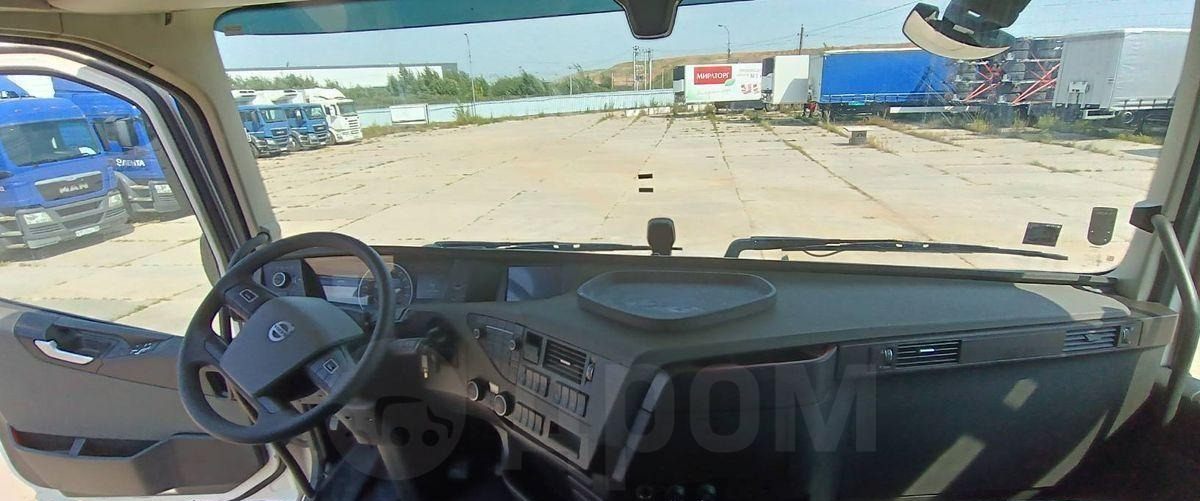 Тягач Volvo FH: фото 12
