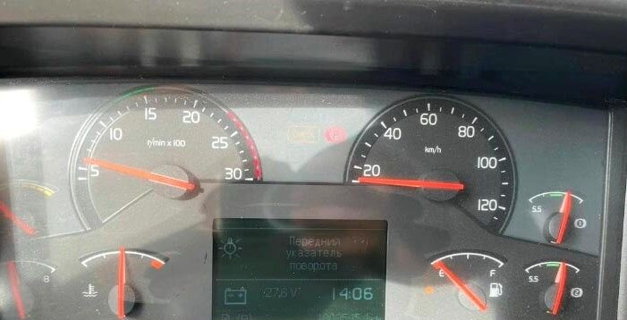 Тягач Volvo FH: фото 10