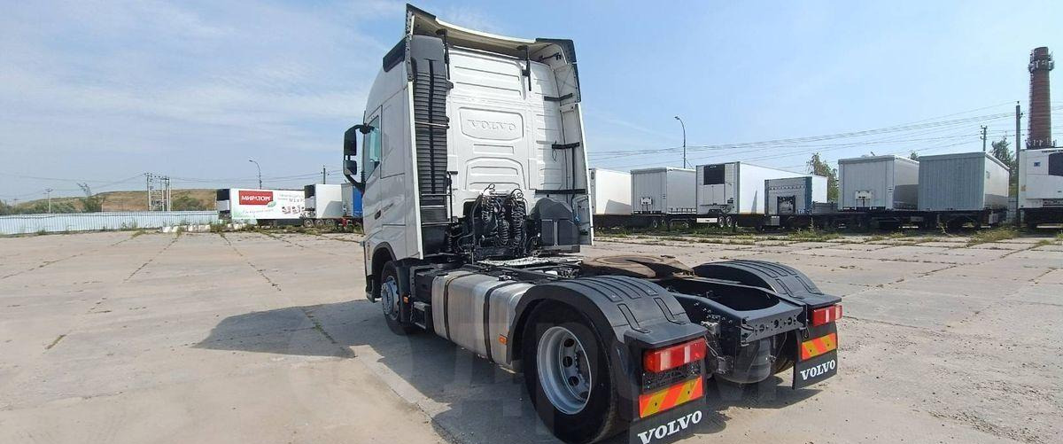 Тягач Volvo FH: фото 7