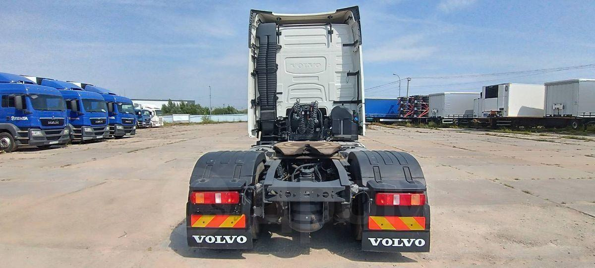 Тягач Volvo FH: фото 9