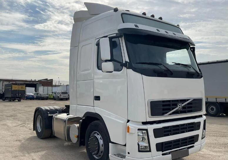 Volvo FH - Тягач: фото 1 Volvo FH - Тягач: фото 1