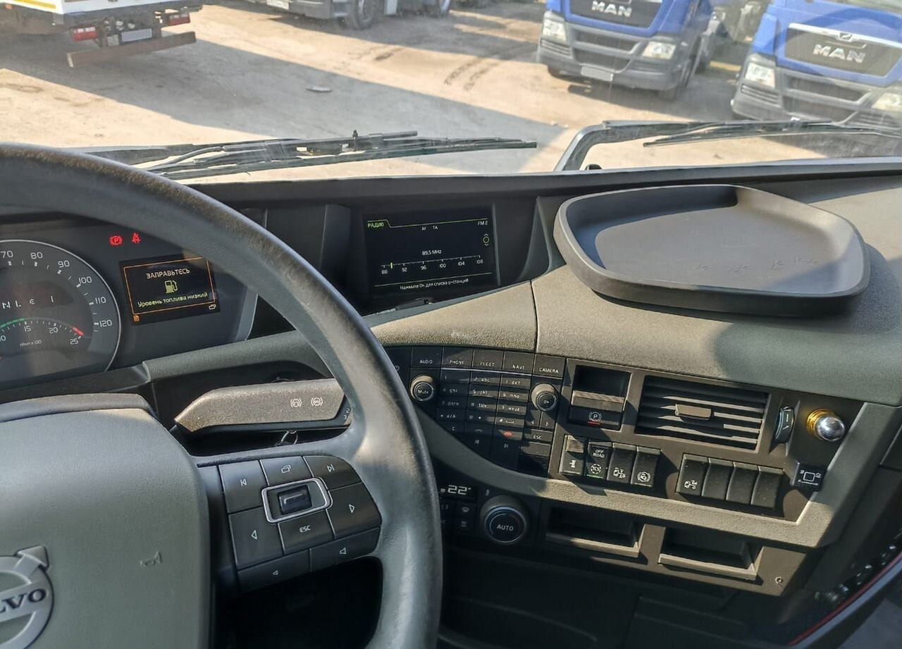 Тягач Volvo FH: фото 10