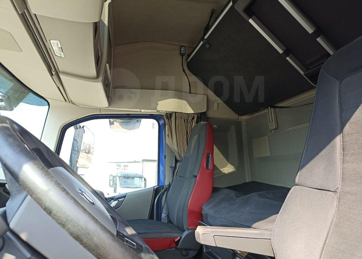Тягач Volvo FH-TRUCK 4x2: фото 9