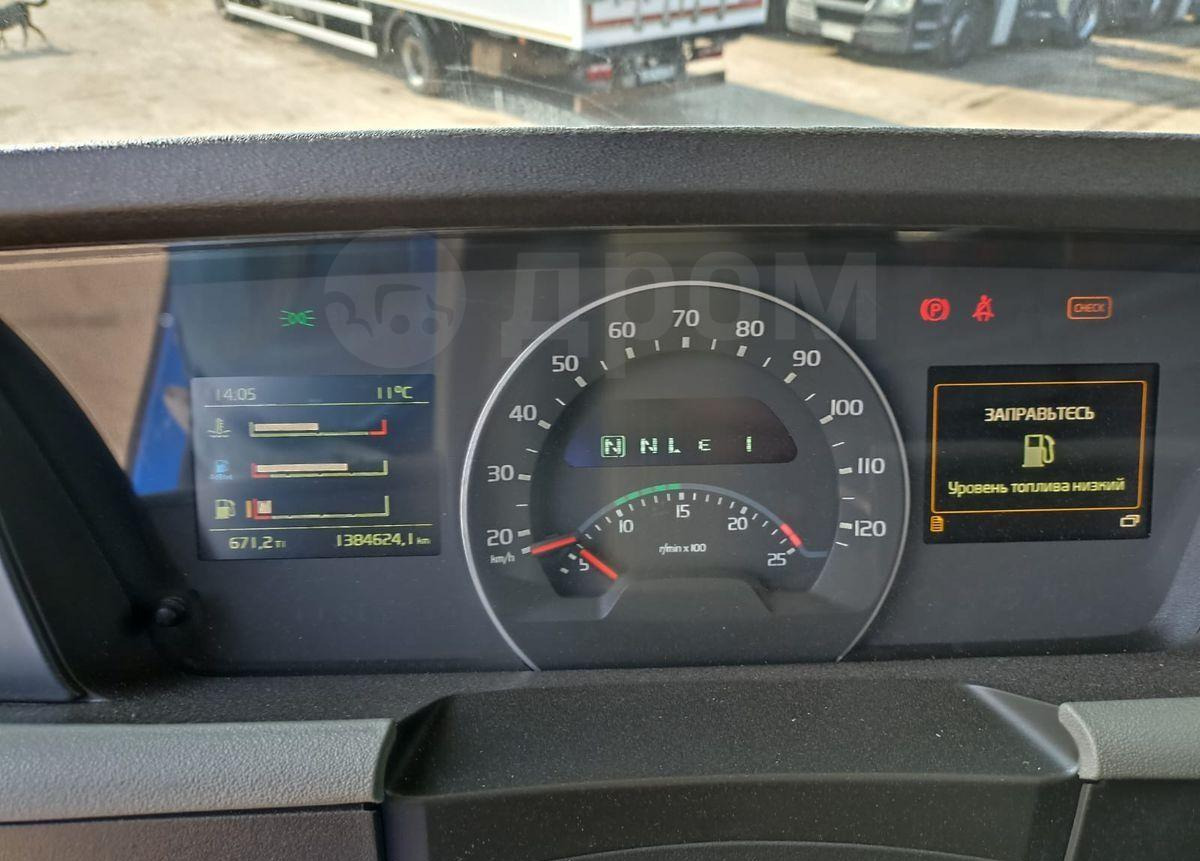 Тягач Volvo FH-TRUCK 4x2: фото 11