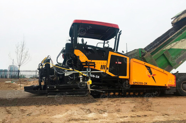 Асфальтоукладчик гусеничный TSUN AP835 ширина укладки 2.5-5м с уширителями 8м - Асфальтоукладчик: фото 1 Асфальтоукладчик гусеничный TSUN AP835 ширина укладки 2.5-5м с уширителями 8м - Асфальтоукладчик: фото 1