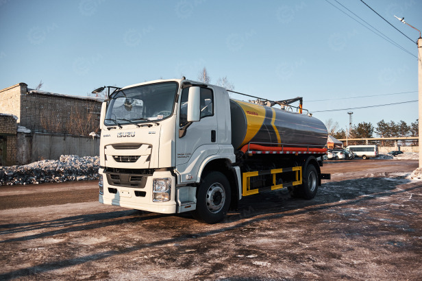 Ассенизатор (вакуумная машина) на шасси ISUZU 4x2 дв 151kw бочка 15м3 насос XD-360 360м3/ч - Ассенизатор: фото 1 Ассенизатор (вакуумная машина) на шасси ISUZU 4x2 дв 151kw бочка 15м3 насос XD-360 360м3/ч - Ассенизатор: фото 1