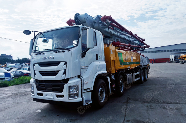 Автобетононасос XCMG HB47V на шасси ISUZU 8х4 дв 382kw 47 метров - Автобетононасос: фото 1 Автобетононасос XCMG HB47V на шасси ISUZU 8х4 дв 382kw 47 метров - Автобетононасос: фото 1