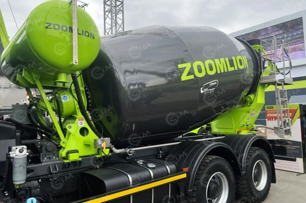 Автобетоносмеситель ZOOMLION 9JBQ на шасси KAMAZ дв 287Kw, бочка 9м3 - Автобетоносмеситель: фото 4 Автобетоносмеситель ZOOMLION 9JBQ на шасси KAMAZ дв 287Kw, бочка 9м3 - Автобетоносмеситель: фото 4