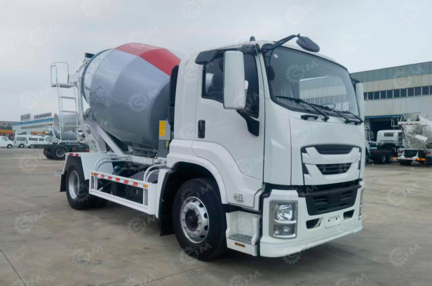 Автобетоносмеситель на шасси ISUZU 4х2 дв 279kw бочка 7 m³ - Автобетоносмеситель: фото 1 Автобетоносмеситель на шасси ISUZU 4х2 дв 279kw бочка 7 m³ - Автобетоносмеситель: фото 1