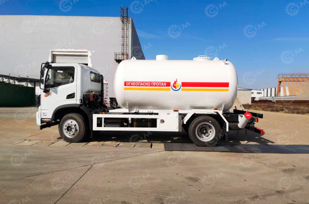 Автоцистерна на шасси ISUZU 4х2 дв 139kw для перевозки сжиженного газа (газовоз 12м3) насос, сч - Грузовик-цистерна: фото 1 Автоцистерна на шасси ISUZU 4х2 дв 139kw для перевозки сжиженного газа (газовоз 12м3) насос, сч - Грузовик-цистерна: фото 1