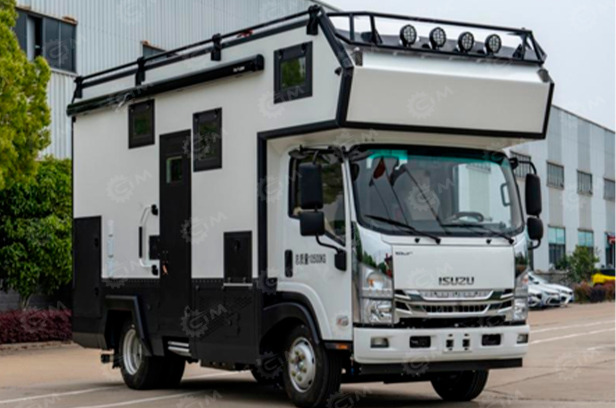 Автодом на шасси ISUZU 4х4 дв 139 kw АКПП - Альковный автодом: фото 1 Автодом на шасси ISUZU 4х4 дв 139 kw АКПП - Альковный автодом: фото 1